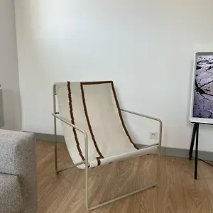 /